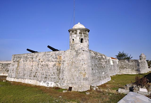 Castillo San Salvador de la Punta